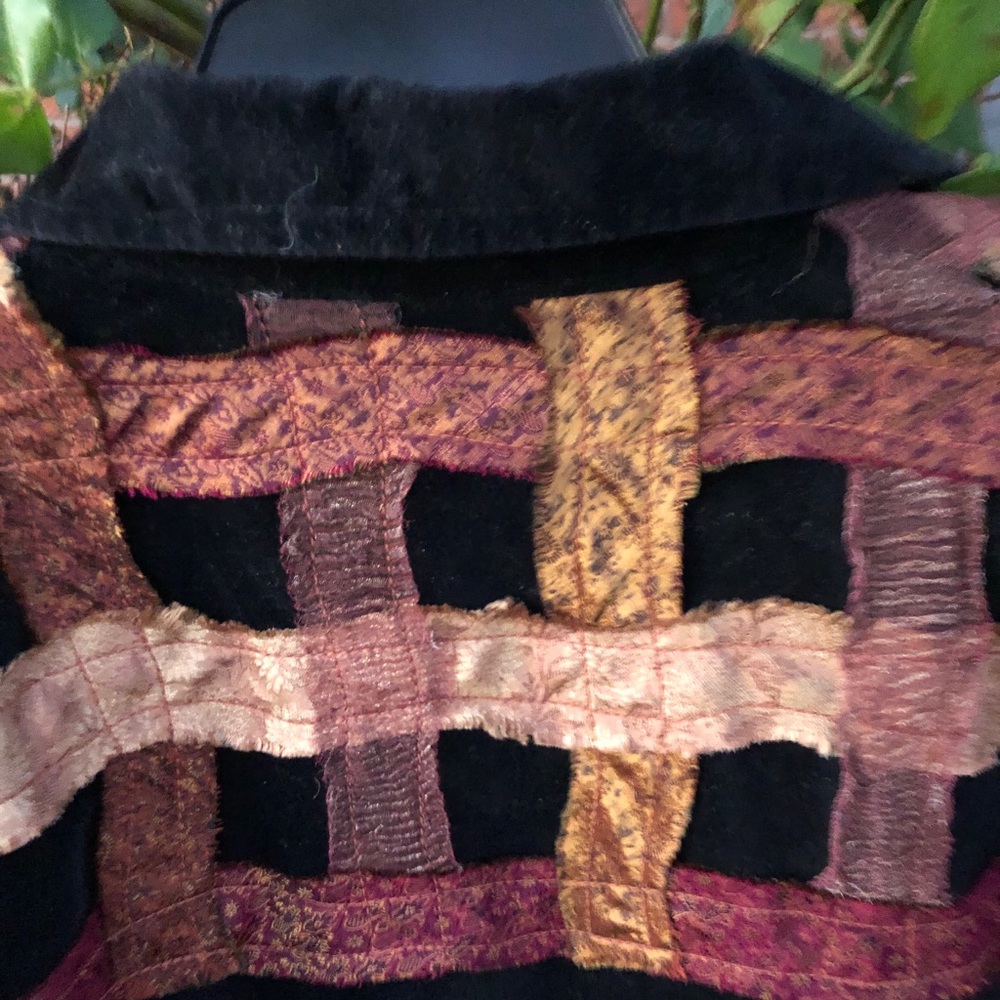 Yak Magik ~ Medium ~ Vtg ~ Black/Gold • Velvet ~ Silk Ribbons/ Fringe ~ Jacket - Picture 9 of 14